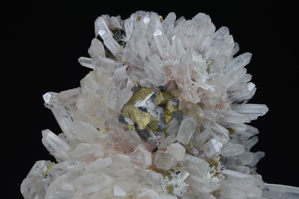 Quartz, Chalcopyrite, Sphalerite, Galena