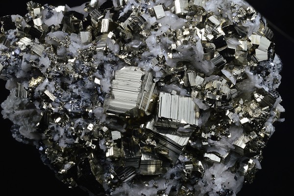 Pyrite, Quartz, Calcite, Sphalerite