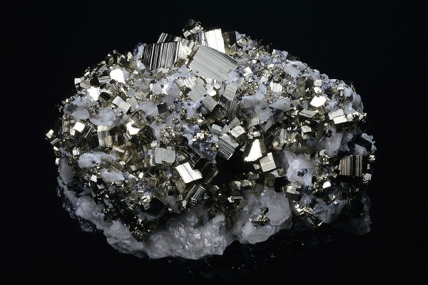 Pyrite, Quartz, Calcite, Sphalerite