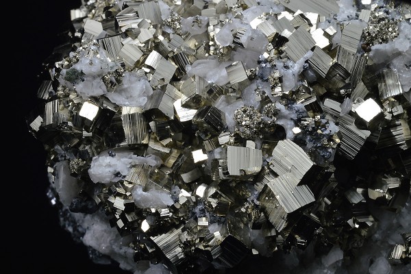 Pyrite, Quartz, Calcite, Sphalerite