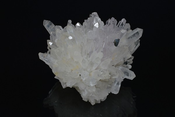 Chalcopyrite and Sphalerite on Quartz