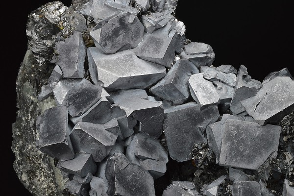 Twinned and truncated Galena, Sphalerite