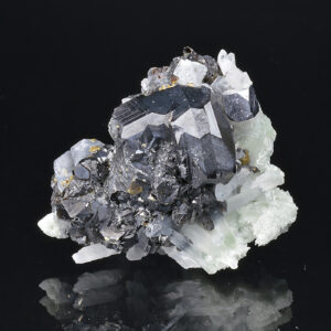 Sphalerite on Quartz, Galena, Chalcopyrite