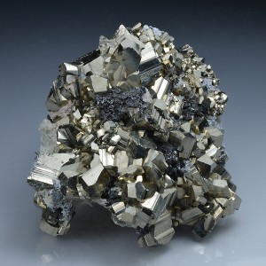 Pyrite, Quartz, Sphalerite, Chalcopyrite