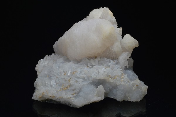 Two generations Calcite