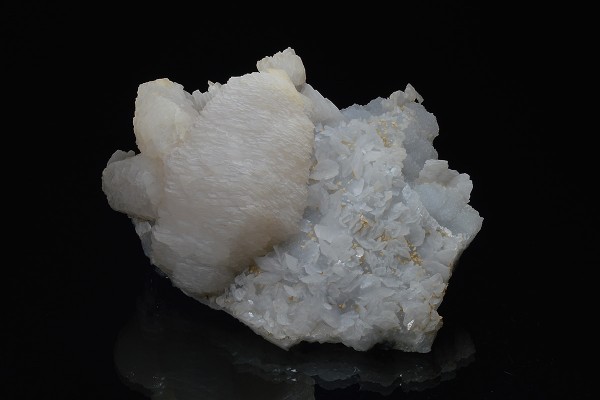 Two generations Calcite