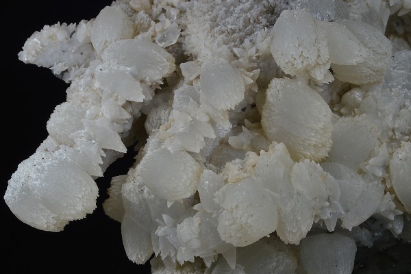 Scalenohedral Calcite, Chalcopyrite