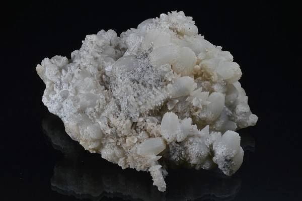 Scalenohedral Calcite, Chalcopyrite