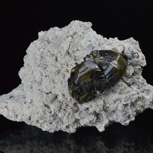 Cleiophane on Calcite, Pyrite