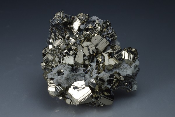 Pyrite, Quartz