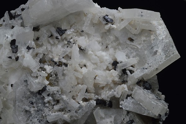 Baryte, Sphalerite, Calcite