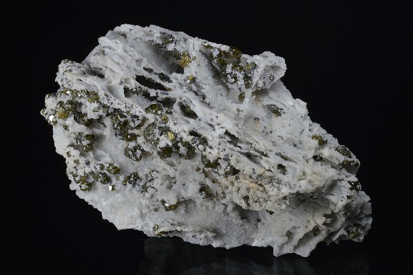 Cleiophane on Quartz