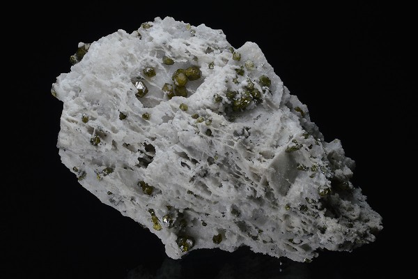 Cleiophane on Quartz