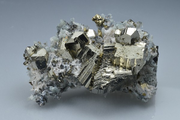 Pyrite, Quartz, Calcite, Chalcopyrite