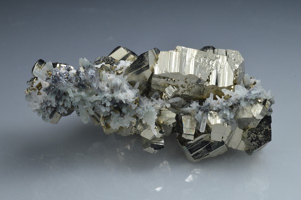Pyrite, Quartz, Calcite, Chalcopyrite