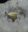 Quartz with inclusions, Chalcopyrite
