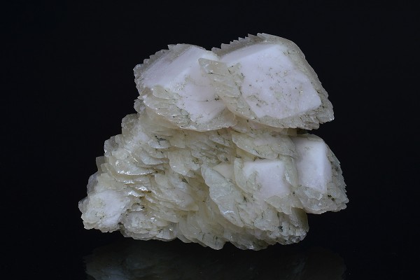 Two generations Calcite