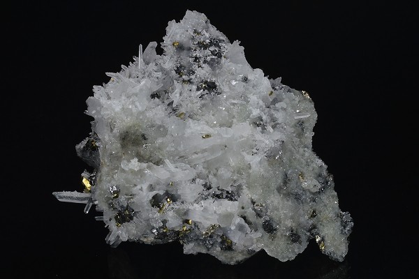 Quartz, Sphalerite, Chalcopyrite