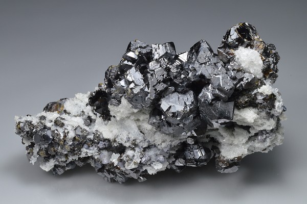 Sphalerite on Quartz, Galena