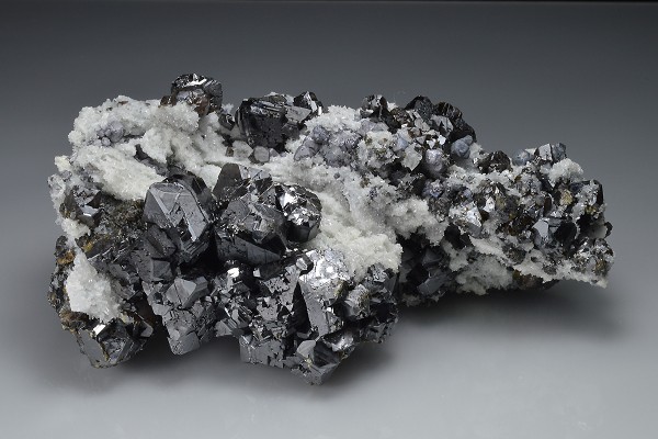 Sphalerite on Quartz, Galena