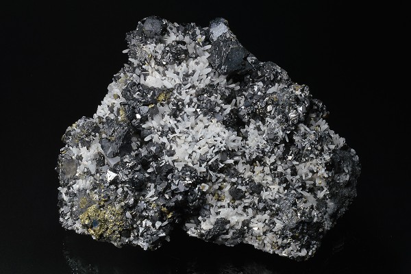 Sphalerite, Quartz, Chalcopyrite, Galena