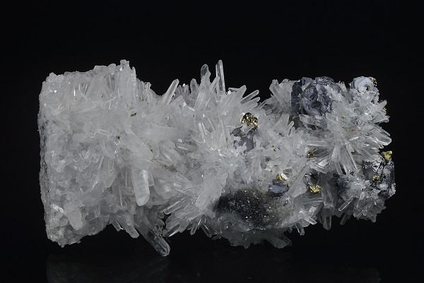 Quartz, Galena, Chalcopyrite, Pyrite