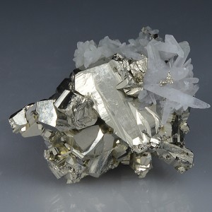 Quartz on Pyrite