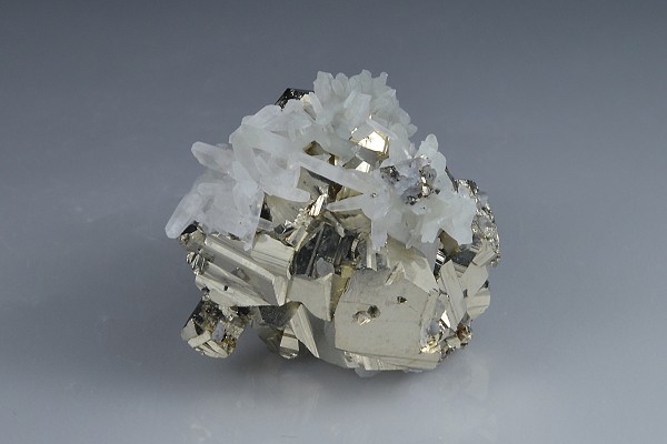 Quartz on Pyrite