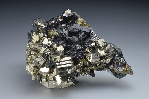 Pyrite, Sphalerite, Chalcopyrite, Quartz