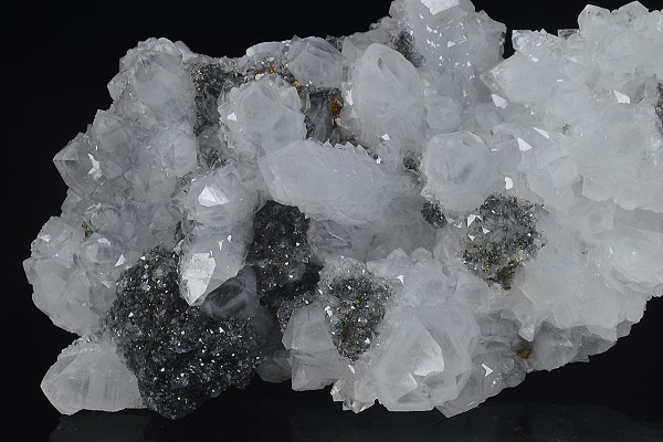 Quartz, Sphalerite, Chalcopyrite