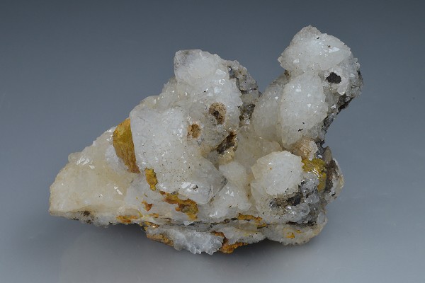 Campylite on Quartz