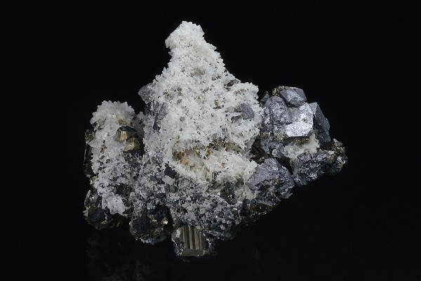 Quartz, Galena, Chalcopyrite, Pyrite, Sphalerite