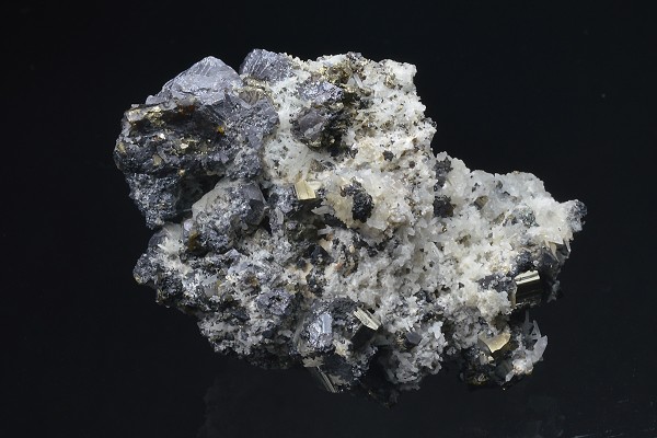 Quartz, Galena, Chalcopyrite, Pyrite, Sphalerite