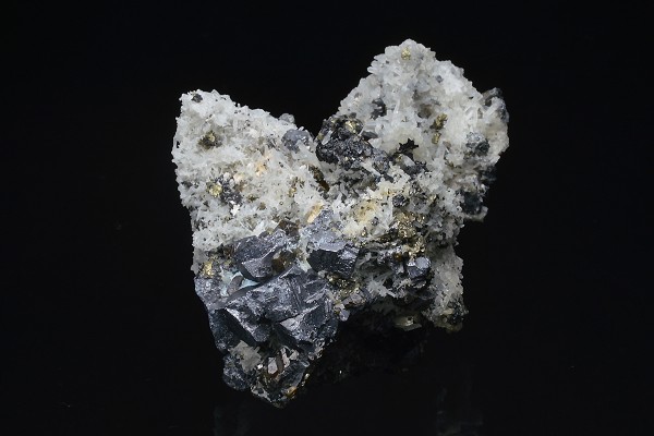 Quartz, Galena, Chalcopyrite, Pyrite, Sphalerite