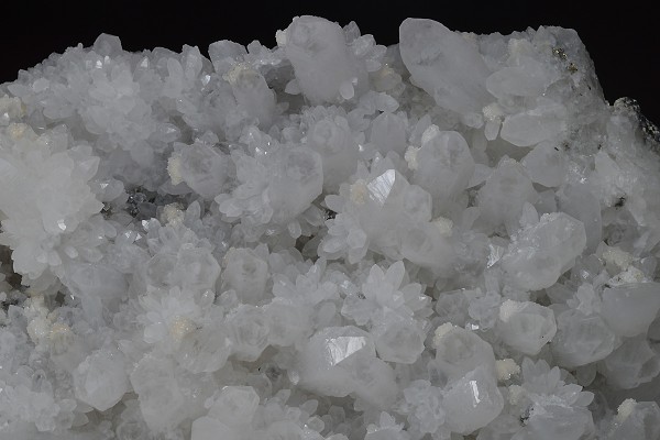 Quartz with growth phantoms, Pyrite