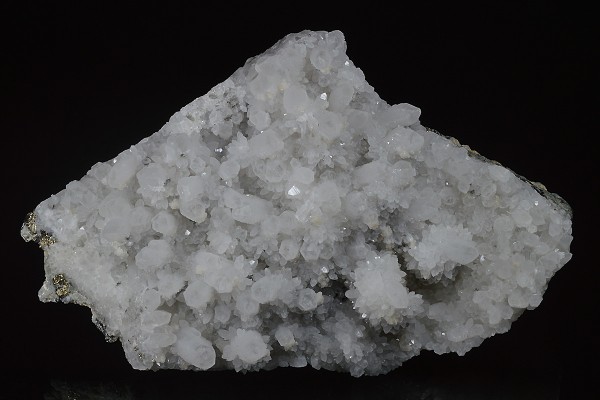 Quartz with growth phantoms, Pyrite