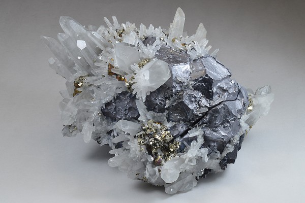 Galena, Quartz, Pyrite, Chalcopyrite