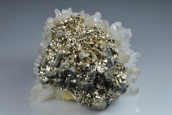 Pyrite, Quartz, Chalcopyrite