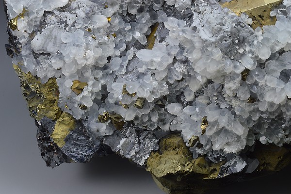 Chalcopyrite, Quartz, Sphalerite