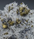 Chalcopyrite and Sphalerite on Quartz