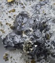 Chalcopyrite and Sphalerite on Quartz