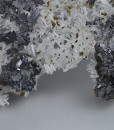 Chalcopyrite and Sphalerite on Quartz