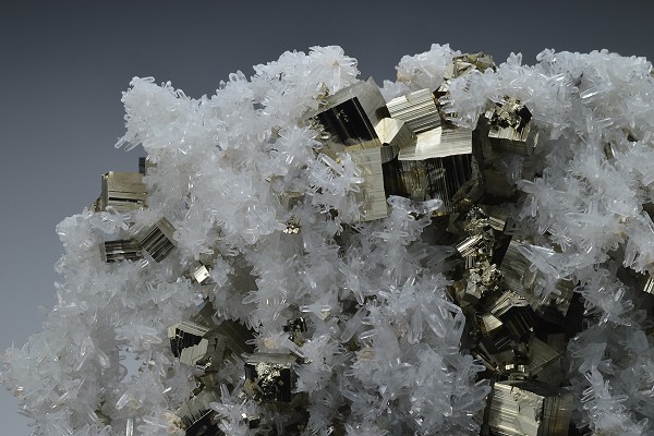 Pyrite, Quartz