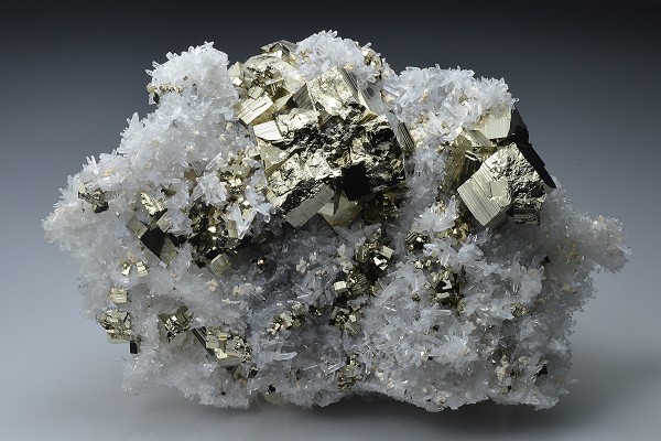 Pyrite, Quartz