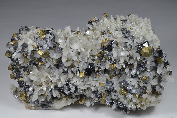Quartz, Chalcopyrite, Galena, Sphalerite, Pyrite