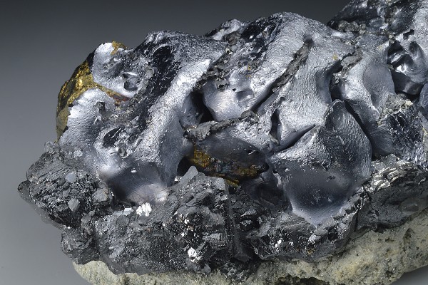 Melted habit Galena, Sphalerite, Chalcopyrite, Pyrite