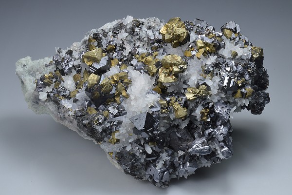 Skeletal Galena, Chalcopyrite, Sphalerite, Quartz