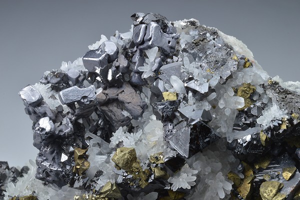 Skeletal Galena, Chalcopyrite, Sphalerite, Quartz