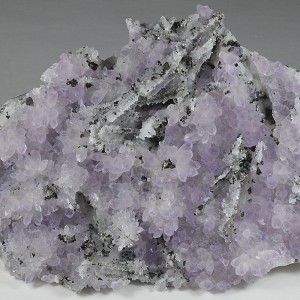 Quartz var.Amethyst, Pyrite, Sphalerite