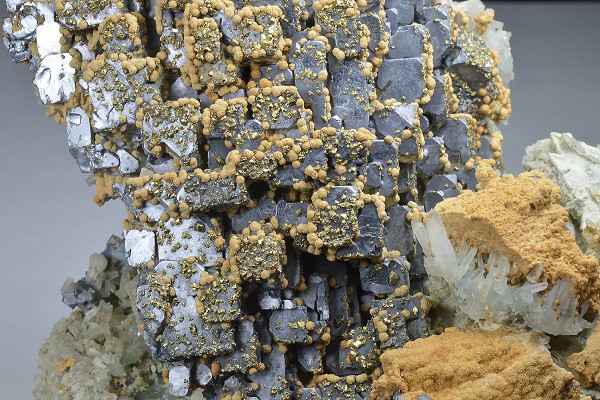 Skeletal Galena, Chalcopyrite, Quartz, Dolomite, Calcite